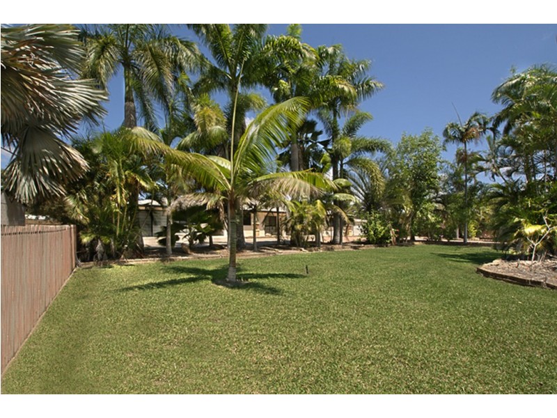 6 Golf Links Drive, Kirwan QLD 4817