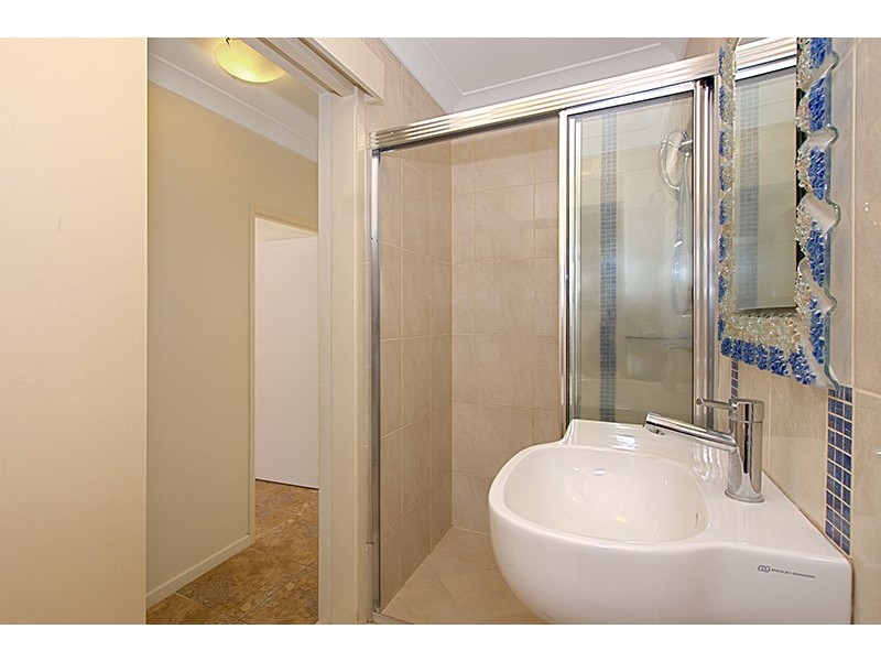 6 Golf Links Drive, Kirwan QLD 4817