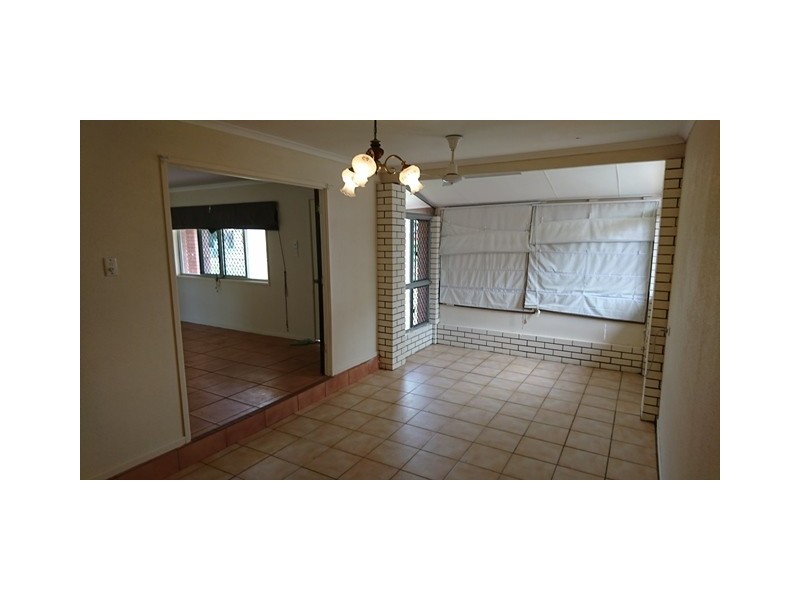 14 Jefferson Crescent, Kirwan QLD 4817