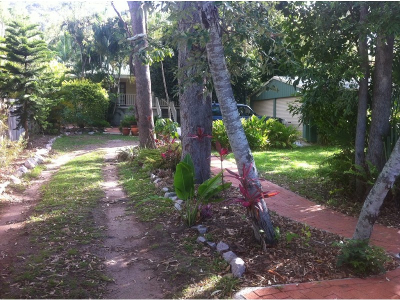 41 Mandalay Avenue, Nelly Bay QLD 4819