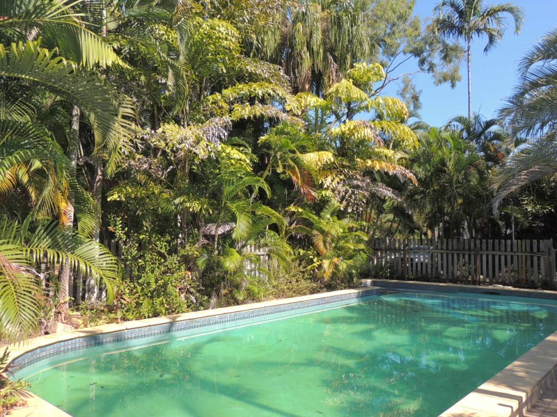 24 Sooning Street, Nelly Bay QLD 4819