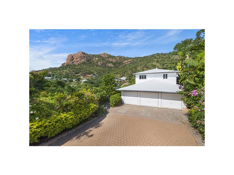 7 Landsborough Street, North Ward QLD 4810