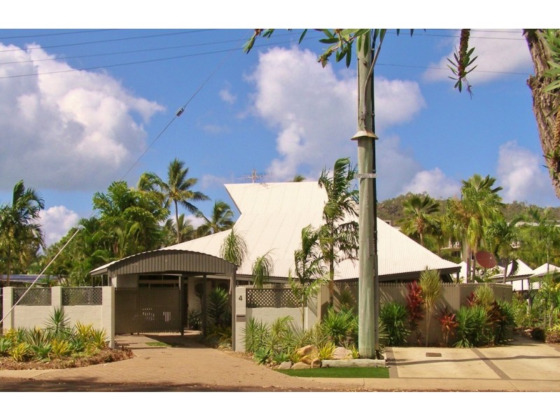 4 Kelly Street,, Nelly Bay QLD 4819