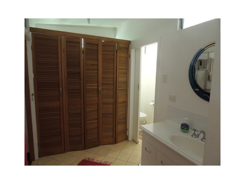 10 Henry Lawson Street, HORSESHOE BAY, Magnetic Island QLD 4819