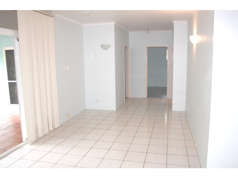 17 Compass Crescent, Nelly Bay QLD 4819