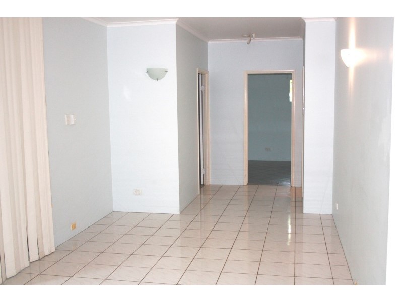 17 Compass Crescent, Nelly Bay QLD 4819