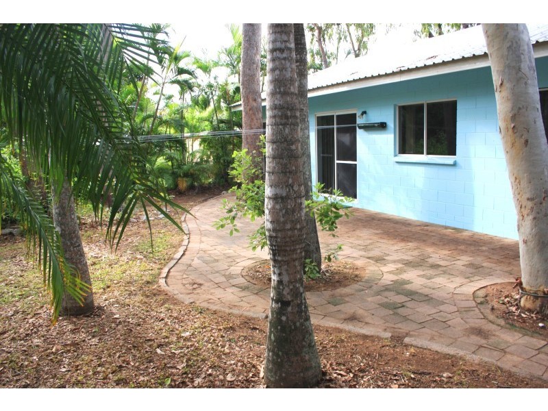 17 Compass Crescent, Nelly Bay QLD 4819