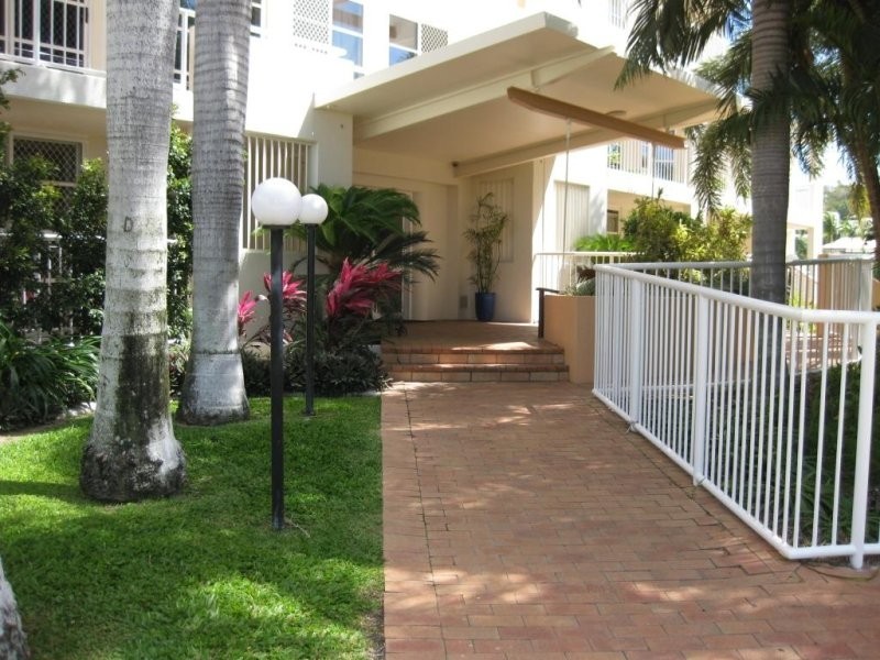9A/3 The Strand, North Ward QLD 4810