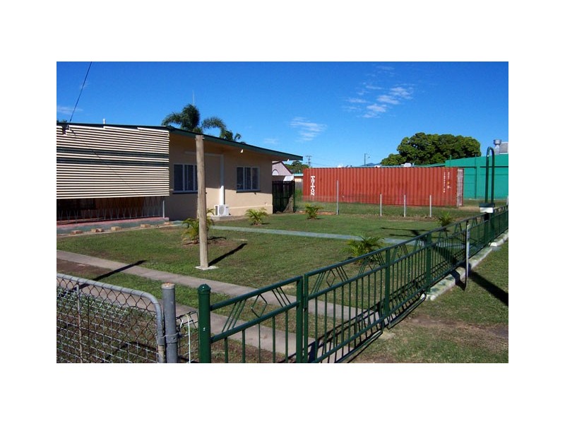 70 Abbott Street, Oonoonba QLD 4811