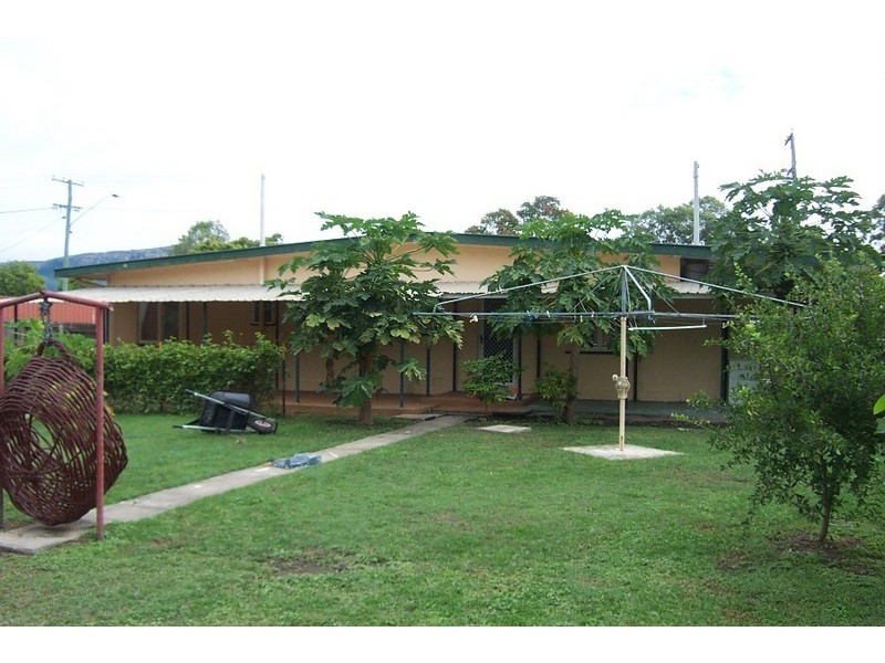 70 Abbott Street, Oonoonba QLD 4811