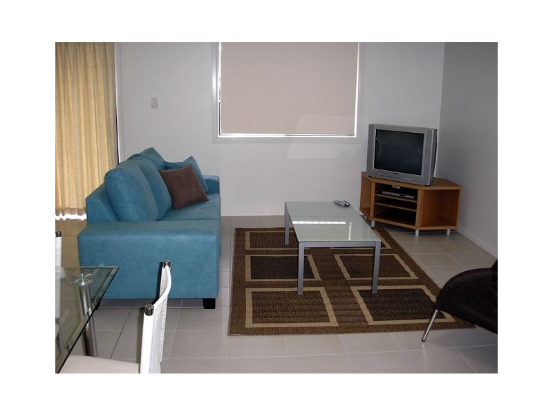 1/53-55 Kings Road, Hyde Park QLD 4812