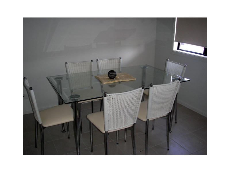 12/53-55 Kings Road, Hyde Park QLD 4812