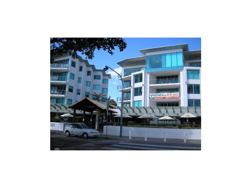 204/72-74 The Strand, North Ward QLD 4810