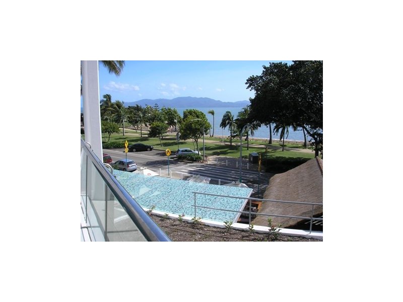 204/72-74 The Strand, North Ward QLD 4810