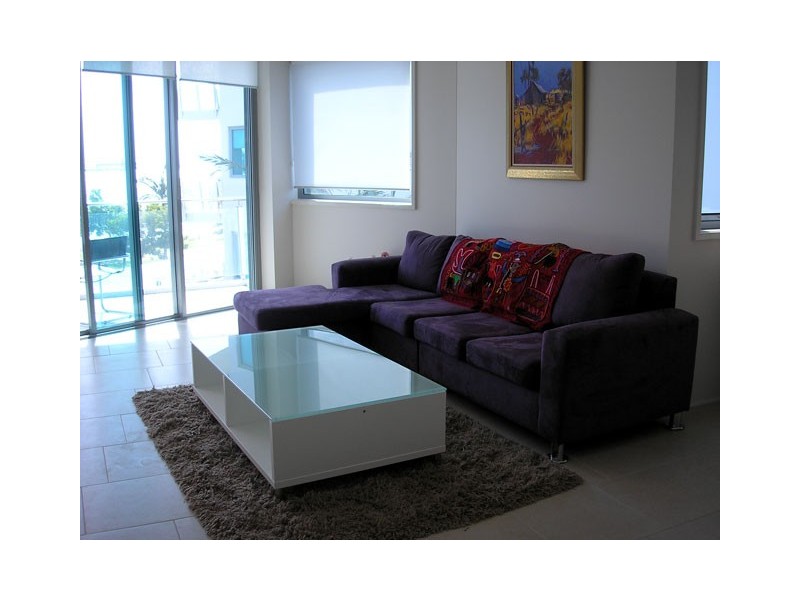 204/72-74 The Strand, North Ward QLD 4810