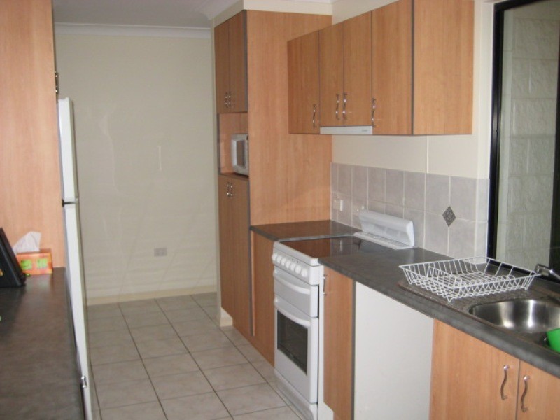 10 Leigh Street, Townsville QLD 4810