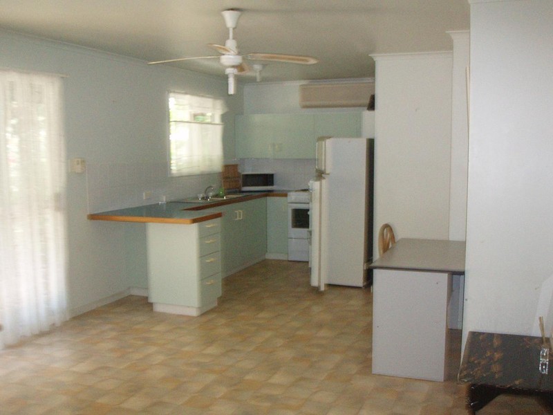 52 Sooning Street, Magnetic Island QLD 4819