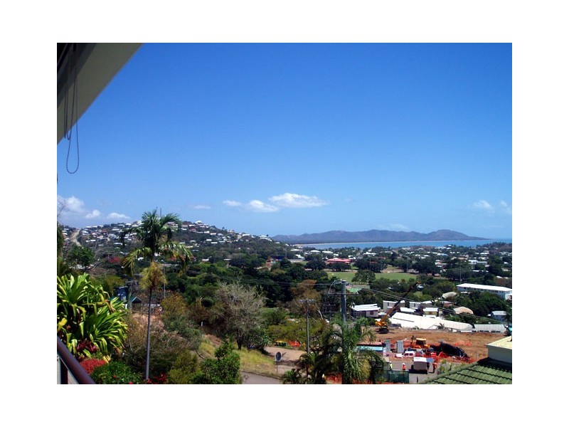 11/7 Hale Street, Townsville QLD 4810