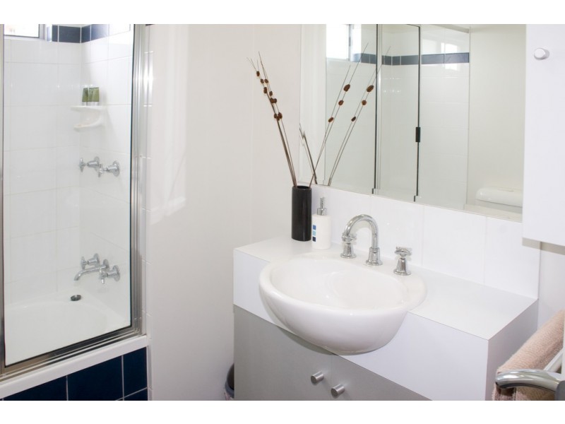 72/11-17 Stanley Street, Townsville City QLD 4810