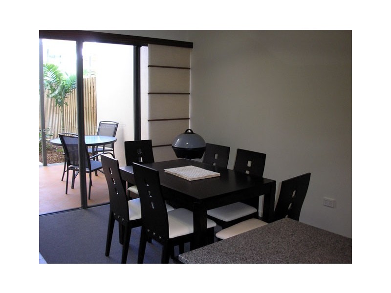 24/66 Davidson Street, South Townsville QLD 4810