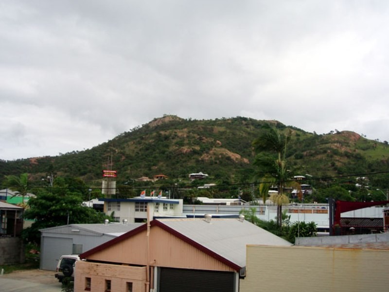 4/1-5 Ingham Road, Townsville QLD 4810