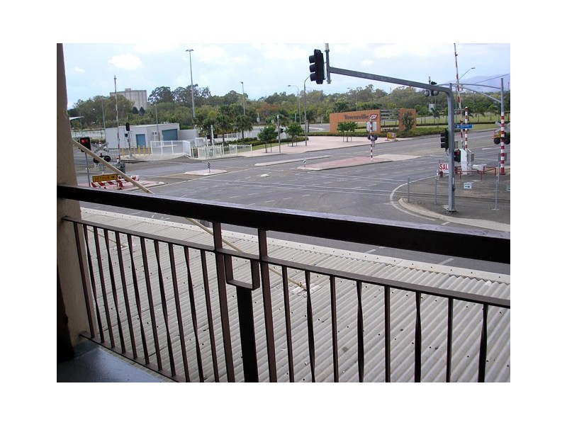 1/1-5 Ingham Road, Townsville QLD 4810