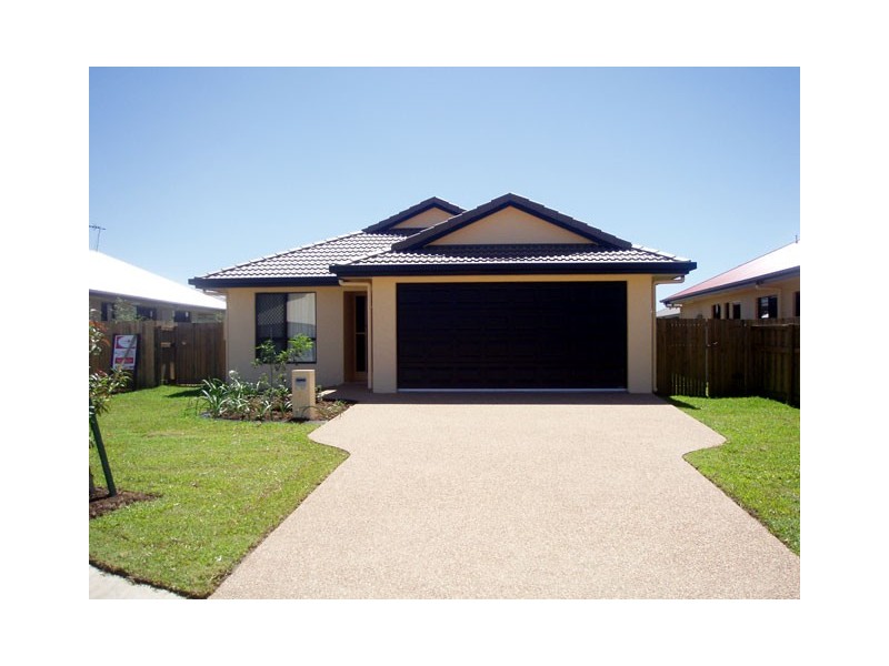 15 Brookside Close, Idalia QLD 4811