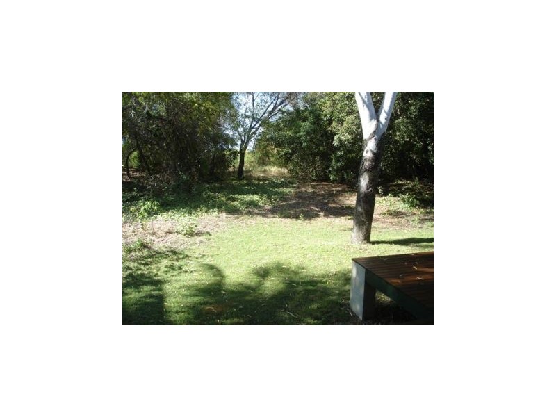 12  Rumbala Court, Bushland Beach QLD 4818