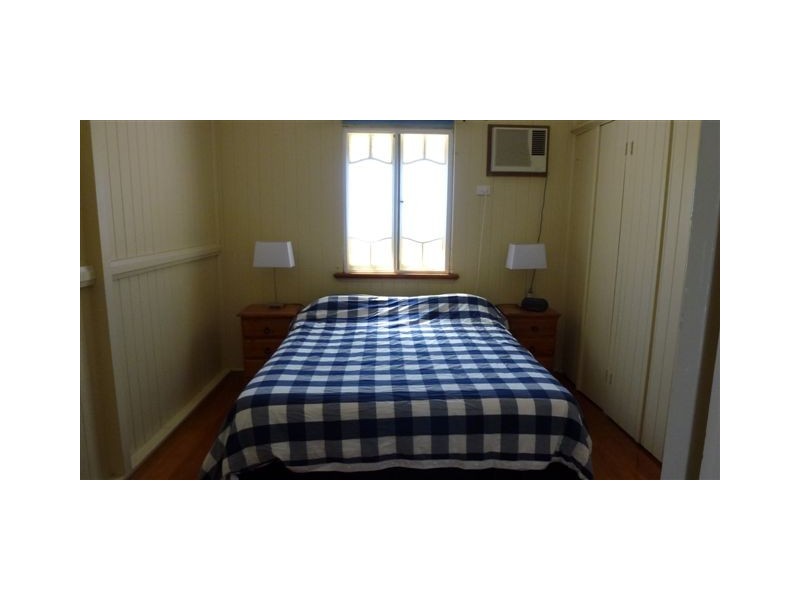 73 Todd Street, Railway Estate QLD 4810