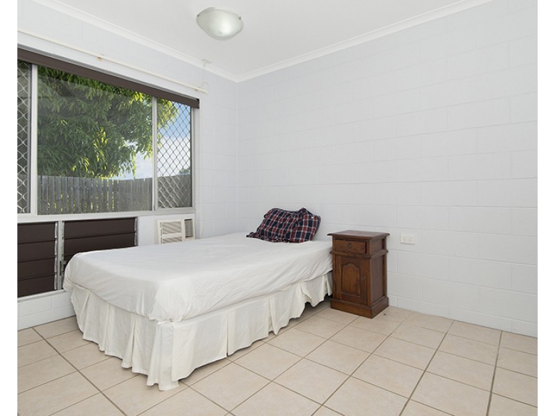 7/37 Hugh Street, West End QLD 4810