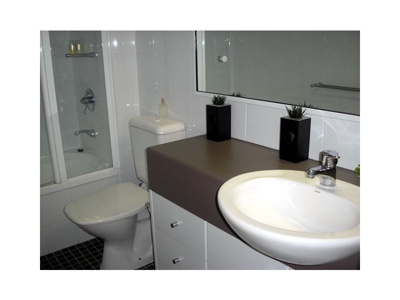 62/7 Mariners North, Townsville QLD 4810