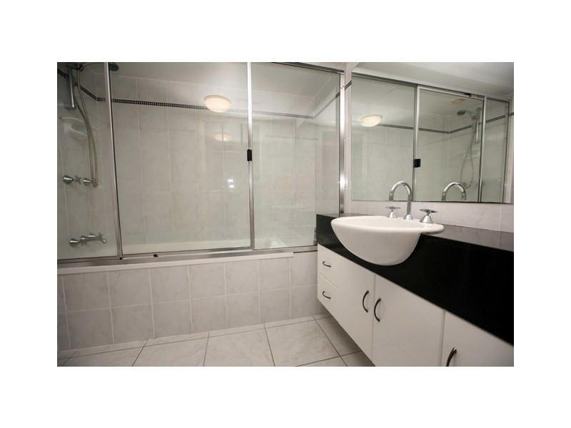 89/1  Stanton Terrace, Townsville City QLD 4810