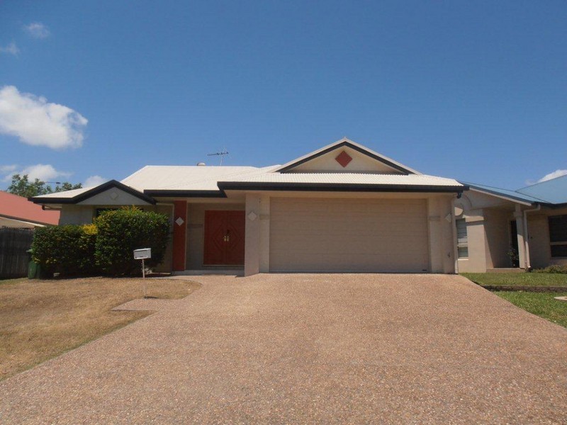 4  Ashburton Place, Douglas QLD 4354