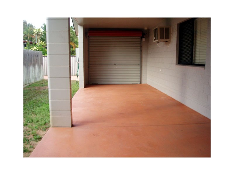 10 Leigh Street, Townsville West QLD 4810