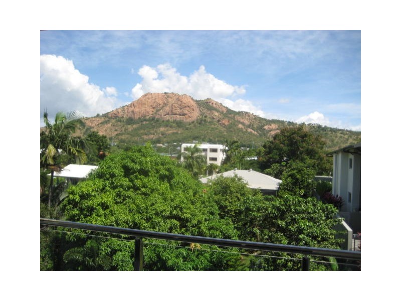 18/98 Mitchell Street, North Ward QLD 4810