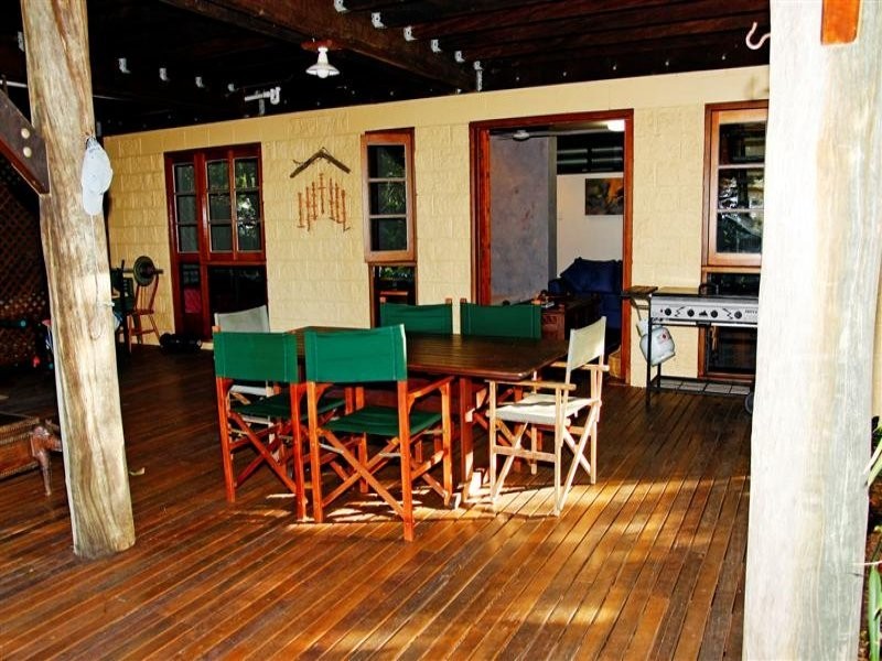 88  The Esplanade, Toolakea QLD 4818