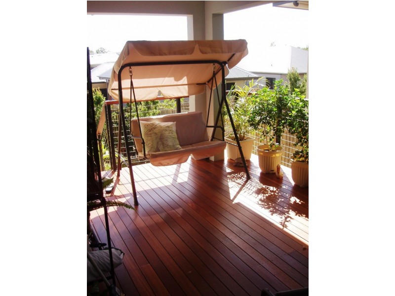 24 Paddington Terrace, Douglas QLD 4354