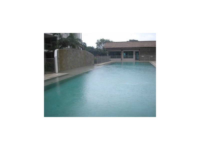 305/72-74 The Strand, North Ward QLD 4810