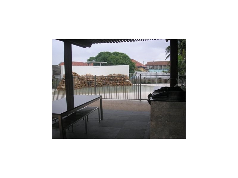 305/72-74 The Strand, North Ward QLD 4810