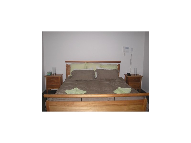 305/72-74 The Strand, North Ward QLD 4810