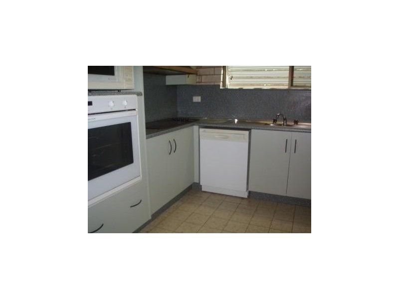 2 Opalia Crt Nelly Bay, Magnetic Island QLD 4819