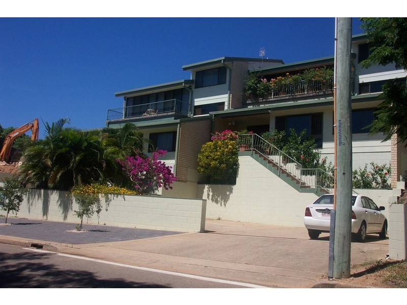 7/330-332 Stanley Street, North Ward QLD 4810