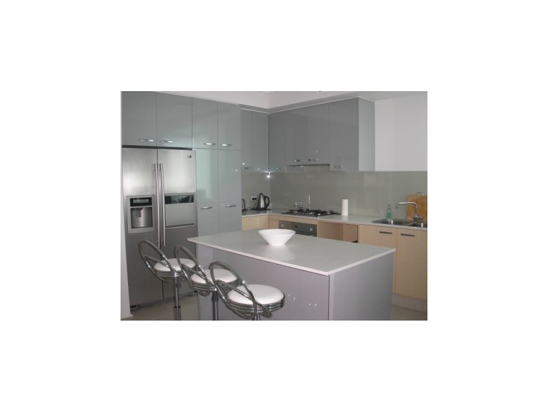 106/72-74 The Strand, North Ward QLD 4810