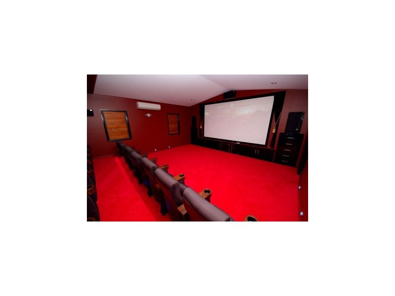 7 Edgewater Court, Idalia QLD 4811