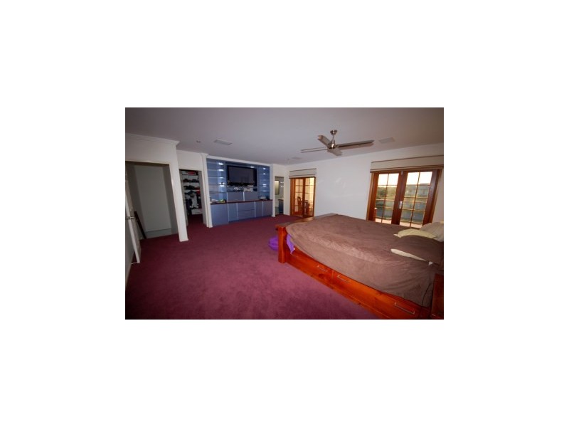 7 Edgewater Court, Idalia QLD 4811