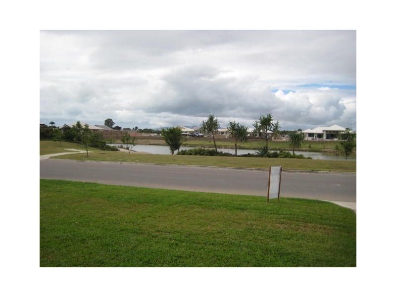61 Lakeland Boulevard, Idalia QLD 4811