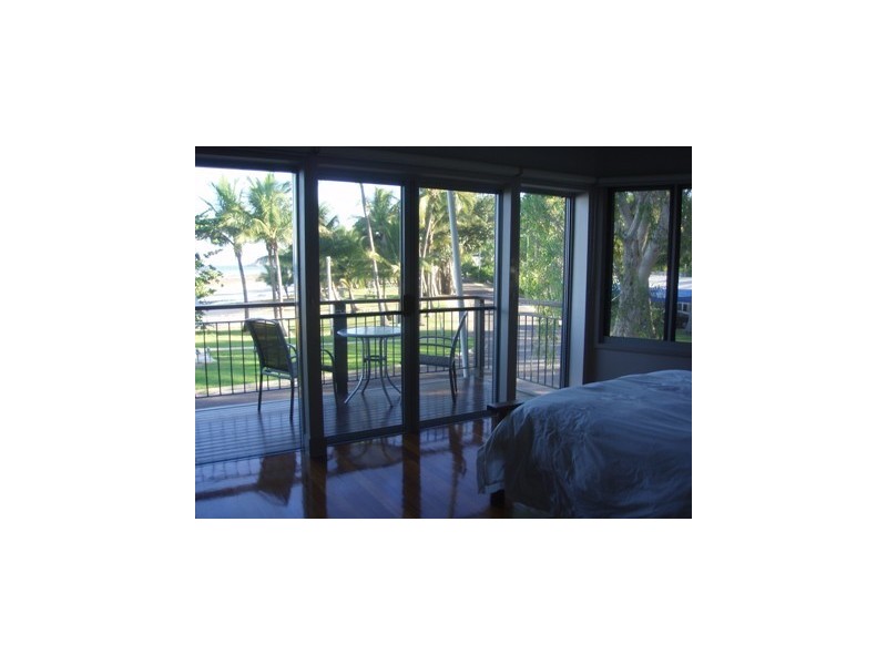 9/13-15 Terrace Place, Magnetic Island QLD 4819