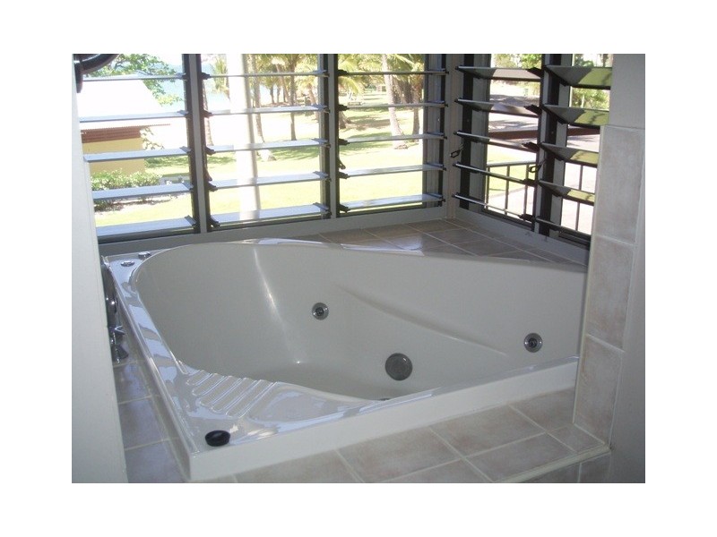 9/13-15 Terrace Place, Magnetic Island QLD 4819