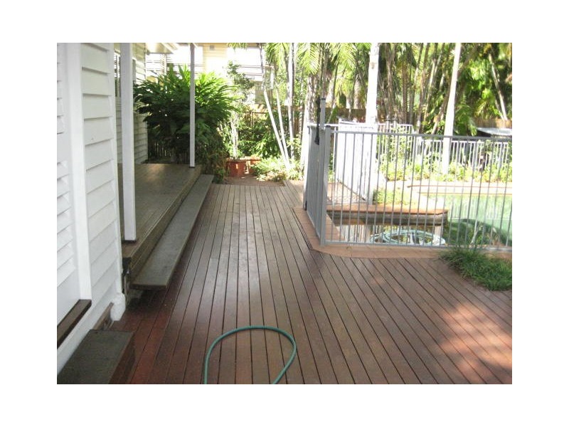 63 Rose Street, North Ward QLD 4810