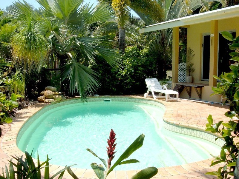33 Apjohn Street Island Retreat House from $200 p.n, Magnetic Island QLD 4819